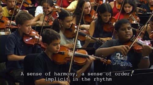 TO PLAY AND TO FIGHT (TOCAR Y LUCHAR) –a film on a revolutionary musical training system (By Eleftheria Kotzia)